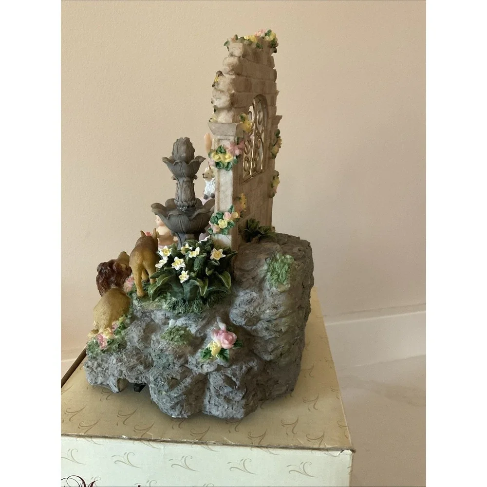 Classic Treasures Musical Angel Lion Lamb Water Fountain Everything is Beautiful